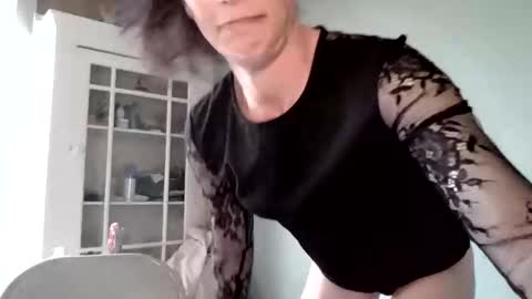 toxiclayne online show from 18, 3, 2026