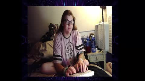 Toxiclove1311 online show from 8, 10, 2025