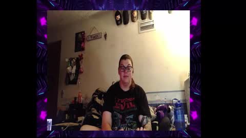 Toxiclove1311 online show from 6, 1, 2026