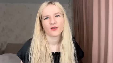 Snapshot of traceeorellama chatting on 19, 7, 2026 Tracy online show from 19, 7, 2026