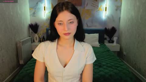 tracey_gill online show from 16, 5, 2026