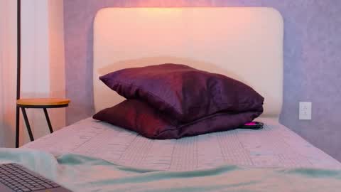 tracielowe_w online show from 5, 3, 2026