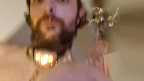 Snapshot of trackisback chatting on 9, 1, 2026 trackisback online show from 9, 1, 2026