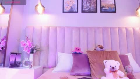 Tracy  online show from 5, 2, 2026