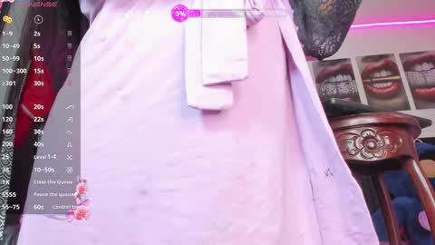 Juliana Giiraldo  online show from 28, 3, 2026