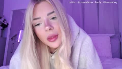 aubrey 3 online show from 5, 10, 2025