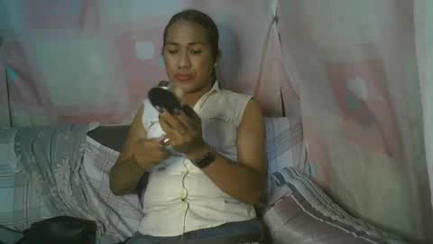 transhottie28 online show from 27, 2, 2025