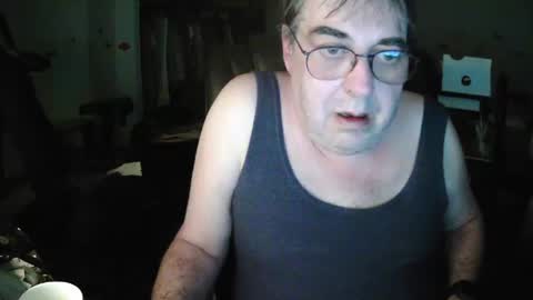 Snapshot of transmtfhello chatting on 7, 1, 2025 Peter online show from 7, 1, 2025