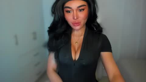 ALMIGHTY GODDESS VALENTINA online show from 8, 1, 2025