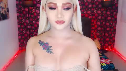 KYLIE BELLA  TS online show from 18, 4, 2026