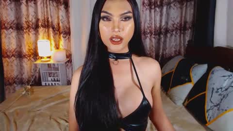 TransUNIVERSEph online show from 17, 1, 2025