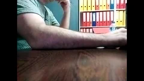 Snapshot of trapper727272 chatting on 9, 1, 2025 Big Head Cock online show from 9, 1, 2025