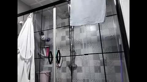 Big Head Cock online show from 7, 1, 2026