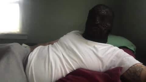 Snapshot of trapzaddy212 chatting on 11, 2, 2025 trapzaddy212 online show from 11, 2, 2025