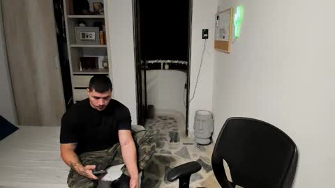 travis bakerr online show from 27, 2, 2026