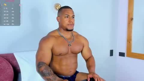 Snapshot of travis_lenox_ chatting on 9, 5, 2026 Travis online show from 9, 5, 2026