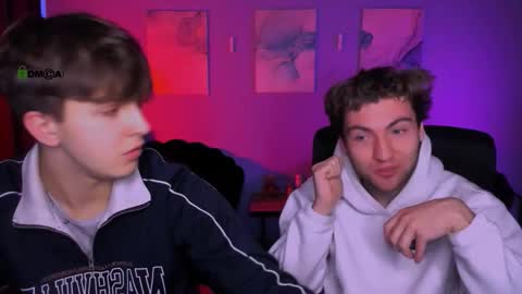 Snapshot of travis_wolf_ chatting on 8, 2, 2026 Travis online show from 8, 2, 2026