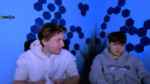 Snapshot of travis_wolf_ chatting on 3, 3, 2026 Travis online show from 3, 3, 2026