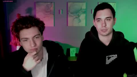 Travis online show from 30, 4, 2026