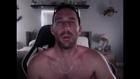 Snapshot of traviskenn chatting on 31, 12, 2024 TravisKenn online show from 31, 12, 2024