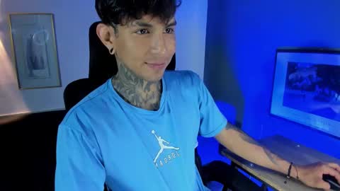 TRAV - INDEPENDENT MODEL online show from 27, 11, 2025