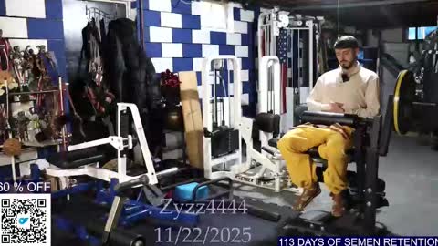 Snapshot of travonidas chatting on 22, 11, 2025 Greek God online show from 22, 11, 2025