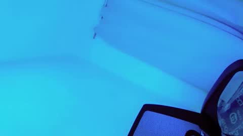 Snapshot of treatmelikeababe chatting on 9, 2, 2025 YOUR SLUT online show from 9, 2, 2025