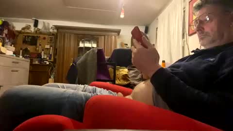 trebgeis1 online show from 17, 2, 2025