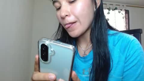 Snapshot of trebol_4 chatting on 4, 5, 2026 trebol_4 online show from 4, 5, 2026