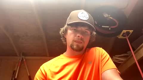 Snapshot of treeman817 chatting on 29, 4, 2026 treeman817 online show from 29, 4, 2026