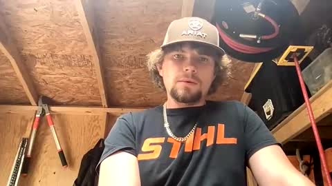 Snapshot of treeman817 chatting on 6, 5, 2026 treeman817 online show from 6, 5, 2026