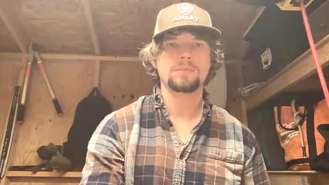 Snapshot of treeman817 chatting on 7, 5, 2026 treeman817 online show from 7, 5, 2026