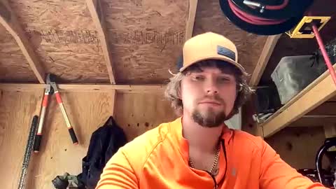Snapshot of treeman817 chatting on 27, 5, 2026 treeman817 online show from 27, 5, 2026
