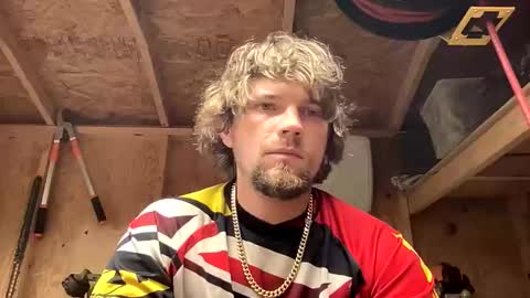 Snapshot of treeman817 chatting on 1, 6, 2026 treeman817 online show from 1, 6, 2026