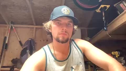 Snapshot of treeman817 chatting on 28, 7, 2026 treeman817 online show from 28, 7, 2026
