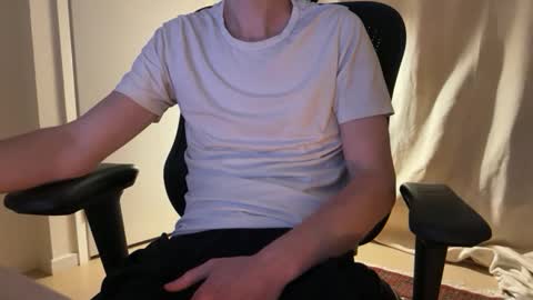 TreeOfLove online show from 8, 11, 2025