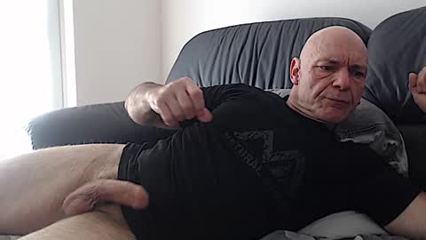 Snapshot of treimann chatting on 30, 3, 2026 Thorcci online show from 30, 3, 2026