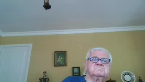 Snapshot of trekbeestje1 chatting on 21, 7, 2026 trekbeestje online show from 21, 7, 2026