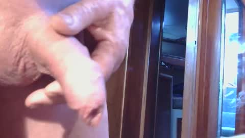 trevluv77 online show from 26, 10, 2025