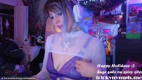 Snapshot of tricky_nymph chatting on 31, 12, 2024 Cassie online show from 31, 12, 2024