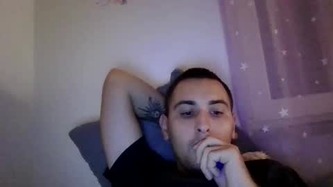 Snapshot of tridliee chatting on 7, 10, 2025 tridliee online show from 7, 10, 2025