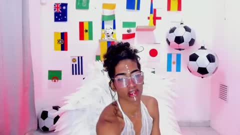 Snapshot of triiangel_latinboy chatting on 12, 7, 2026 Johan online show from 12, 7, 2026