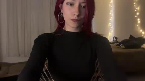 Snapshot of trinitysecrets chatting on 25, 5, 2026 trinitysecrets online show from 25, 5, 2026