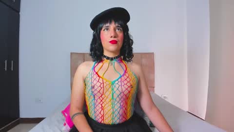 Snapshot of trinydoll chatting on 20, 10, 2025 Triny online show from 20, 10, 2025