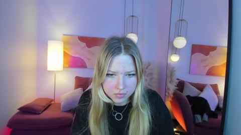 Snapshot of triplesec_ chatting on 15, 10, 2025 Tasya online show from 15, 10, 2025