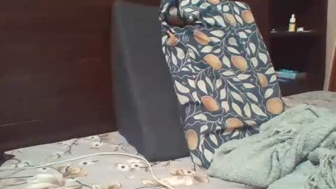 Raaz keeps ur Raaz online show from 17, 10, 2025