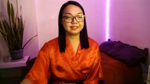 Snapshot of trishakera chatting on 6, 2, 2025 trisha online show from 6, 2, 2025
