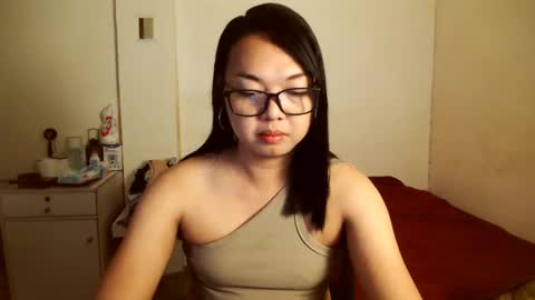 Snapshot of trishakera chatting on 27, 2, 2025 trisha online show from 27, 2, 2025
