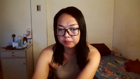 Snapshot of trishakera chatting on 28, 2, 2025 trisha online show from 28, 2, 2025