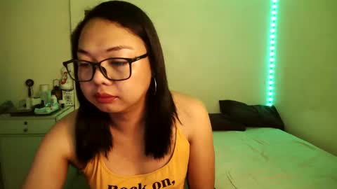 Snapshot of trishakera chatting on 28, 2, 2025 trisha online show from 28, 2, 2025
